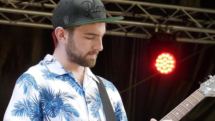 Impression von Rock im Freibad in NeustadtFoto: Manja von Nida