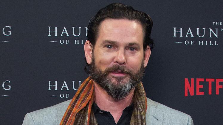 An den Erfolg von "E.T." konnte Henry Thomas nicht mehr ankn&uuml;pfen, in kleineren Rollen ist er aber bis heute zu sehen, zuletzt in der Horrorserie "Der Untergang des Hauses Usher" (2023).