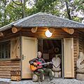 Wo man singet, da lasse dich nieder ... der gute Mensch Reinhold Albert hat  auf dem Zabelstein nicht nur Lieder, sondern auch eine gut gefüllte Vorratskammer.privat
