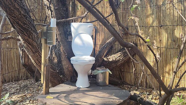 Outdoor-Toilette in Namibia - Welttoilettentag