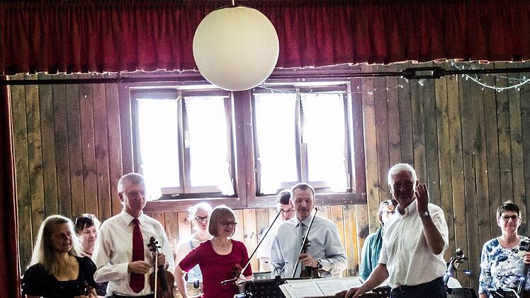 Impressionen von der Kaffeehausmusik mit dem Musizierkreis Neustadt in MeilschnitzFoto: Jochen Berger