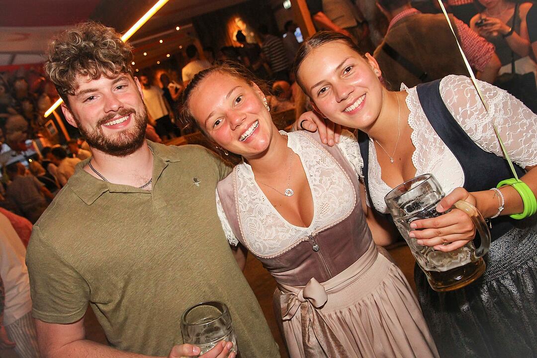 Frontal Party Pur feierte ihre Premiere bei der Bierwoche.