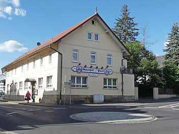 Das ehemalige "Gasthaus Post": Leser Markus Rauh fürchtet um die Zukunft des baulichen Umfelds des Gebäudes. Foto: Archiv