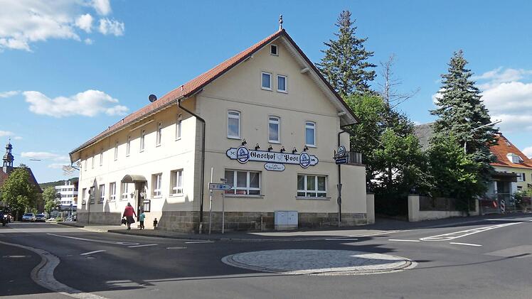Das ehemalige "Gasthaus Post": Leser Markus Rauh fürchtet um die Zukunft des baulichen Umfelds des Gebäudes. Foto: Archiv