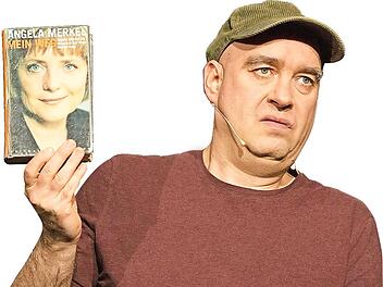 F&uuml;r HG Butzko ist Angela Merkel auch eine Art Populistin: "Halt nur nicht so plump, wie es M&auml;nner machen."  Foto: Patty Varasano