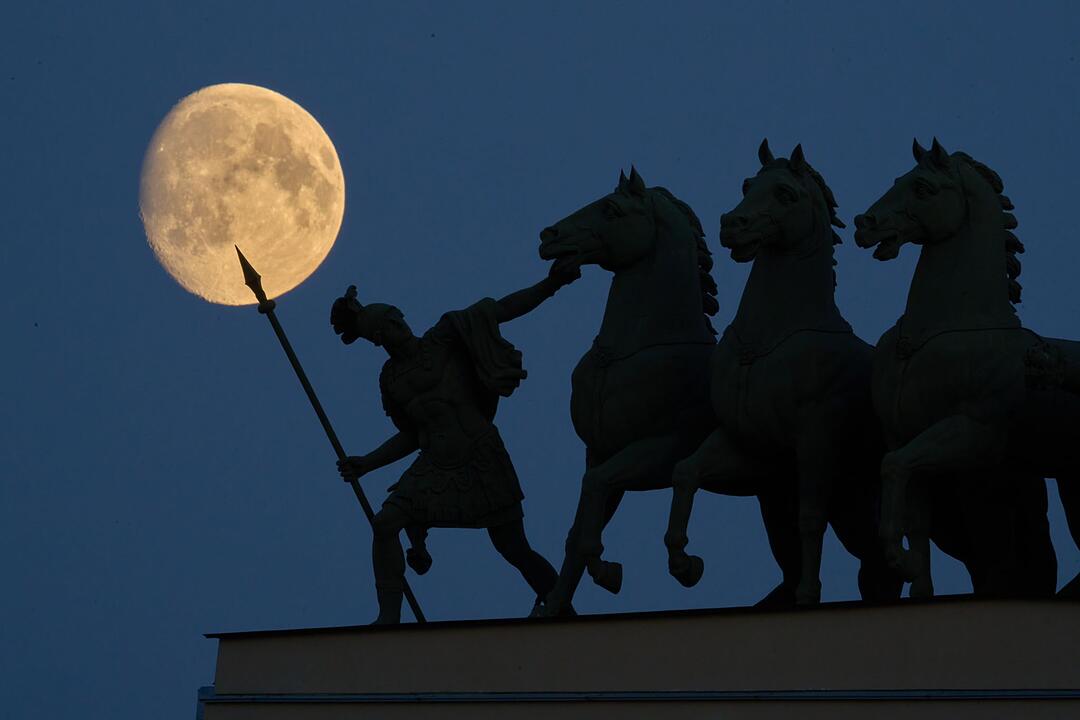 Abend in St. Petersburg