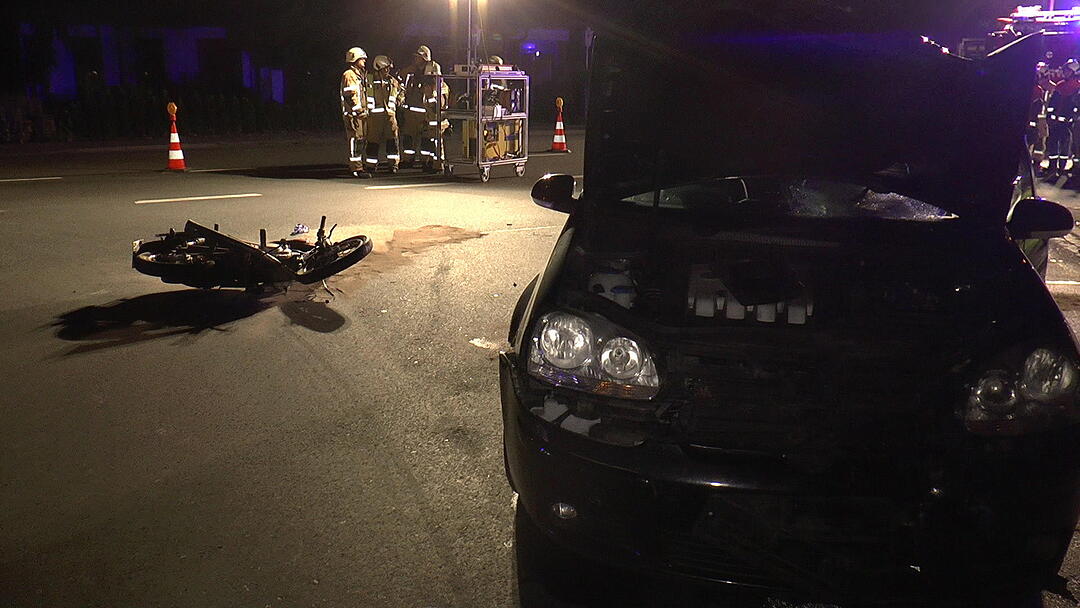 Haßfurt: 18-jähriger Biker lebensbedrohlich verletzt
