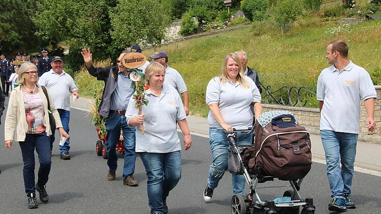 Die Thundorfer Hausbrauer waren beim Umzug natürlich dabei. Foto: Dieter  Britz