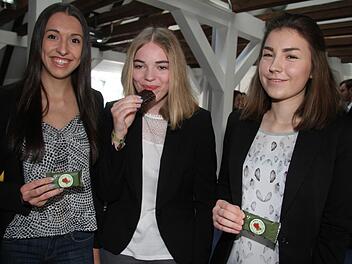 Sophia Haas, Stefanie Heske und Evi Bräcklein führen die Firma "Blind Desaster".  Foto: Sonny Adam