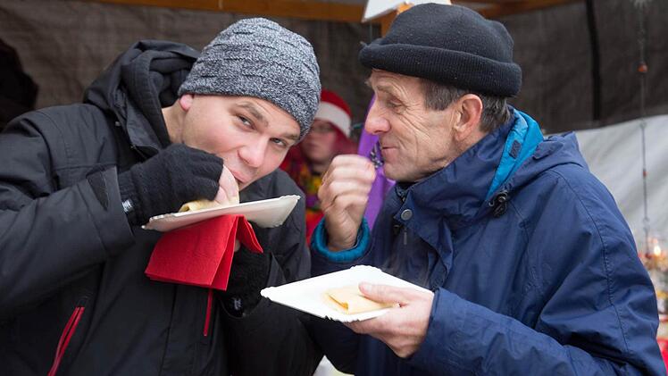 Die Crepes am Stand der evangelischen Gemeindejugend waren ein Gedicht.