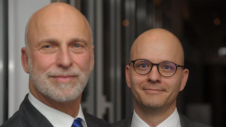 OB will er nicht noch einmal werden, Stadtrat aber schon: Kay Blankenburg (links) steht wieder auf der SPD-Kandidatenliste f&uuml;r den Kissinger Stadtrat. Unser Bild zeigt ihn mit Dirk Vogel, der von ihm das Oberb&uuml;rgermeisteramt &uuml;bernehmen will, aber nicht auf der Liste steht.  Foto: Siegfried Farkas