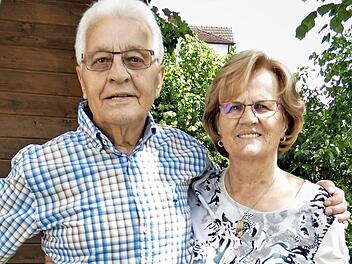 Harry Dippold genießt seinen Ruhestand mit Frau Irmgard in Metzdorf.