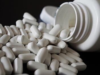 Diclofenac soll laut einer neuen Studie das  Risiko für Herzinfarkte und Schlaganfälle erhöhen. Symbolfoto: pixabay/Ajale