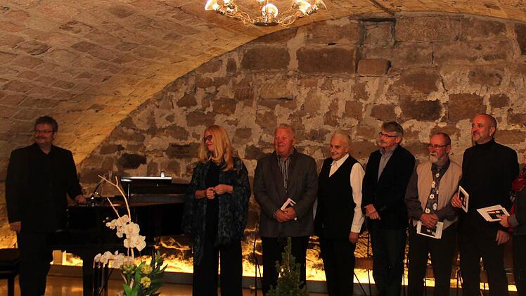 Alle Beteiligten: Thomas Leyer, Gabriele Dörrfuß, Peter Ott, Herbert Steingen, Julie Thoma, Friedel Auer, Roland Förster, Petra Embacher, Alexander Czoppelt, Dieter Gropp Foto: Johanna Blum