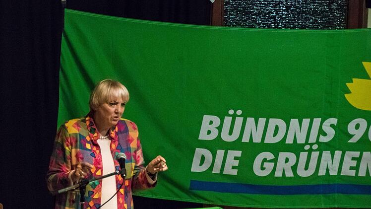 Impressionen vom Wahlkampfauftritt von Claudia Roth beim Kreisverband Coburg-Stadt der GrünenFoto: Jochen Berger