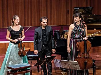 Erstmals zu Gast in Coburg: das international konzertierende Oberon Trio.Foto: Jochen Berger