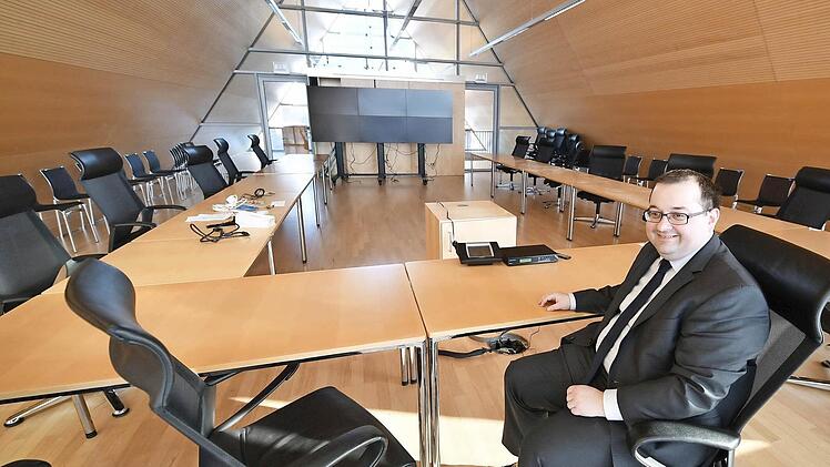 Ab März wird der Hallstadter Stadtrat wieder in seinem eigenen Sitzungssaal tagen. Foto: Ronald Rinklef