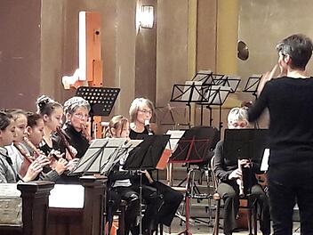 Erstmals nach vielen Jahren gaben das Bad Kissinger Blockflöten Ensemble und das Kammerorchester Bad Kissingen wieder ein gemeinsames Konzert.  Hartmut Hessel