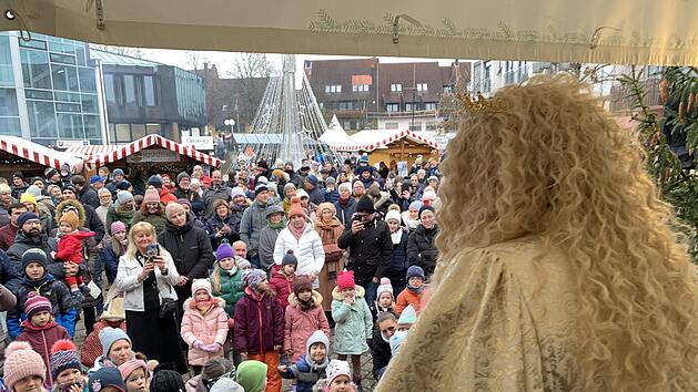 Eckental lädt zum Weihnachtsmarkt - mit Bühnenprogramm und Angeboten für Kinder