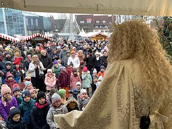 Eckental lädt zum Weihnachtsmarkt - mit Bühnenprogramm und Angeboten für Kinder