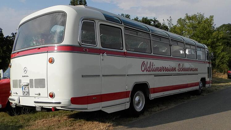 Der Bus hat schon einige Jahre auf dem Buckel. Foto: Fritsch