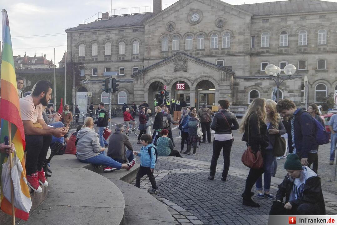Demonstration in Fürth - Pegida trifft auf Gegenkundgebung