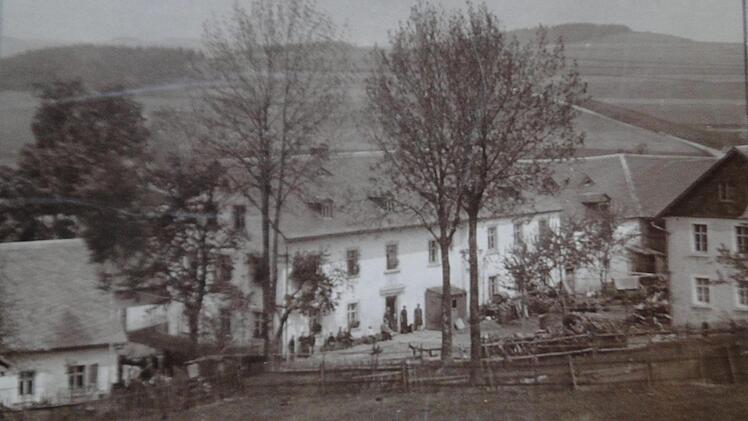 Es war ein stattliches Anwesen, das Gut mit Brauerei des Johann Adam Eck. Nach seinem plötzlichen Tod durch Ertrinken wurde es von den Erben gnadenlos zerschlagen. Foto: privat