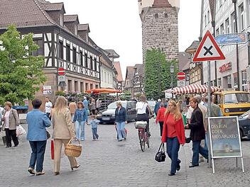 Eine lebendige Innenstadt ist seit jeher der Wunsch vieler B&uuml;rger. Unser Foto stammt aus dem Jahr 2005.  Foto: Archiv