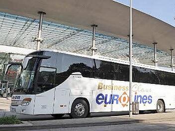 In aller Regel sicher unterwegs: Der TÜV bescheinigt Busunternehmern ein "zunehmend professionelles Fuhrparkmanagement".  Foto: Deutsche Touring GmbH, Eurolines Germany