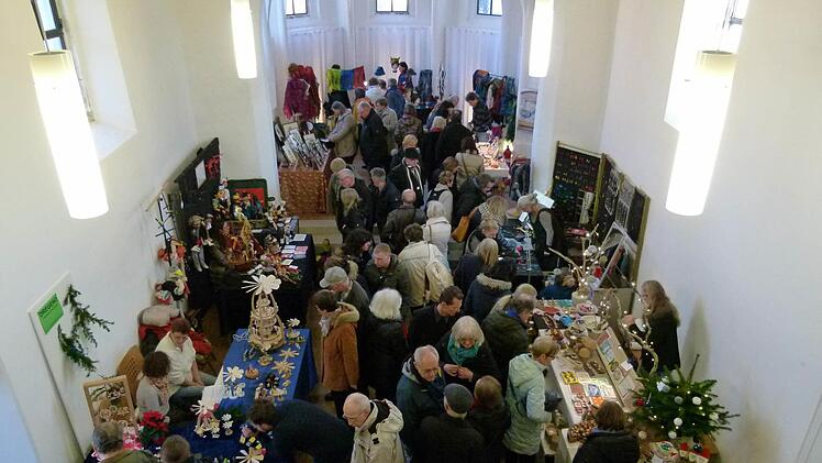 Anspruchsvolles Kunsthandwerk lockte in die Johanniskapelle. Foto: Marion Krüger-Hundrup