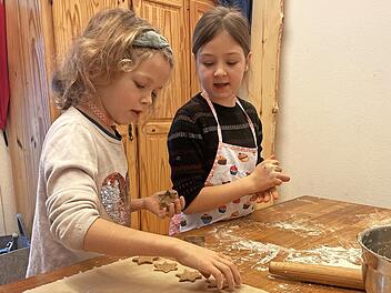 Die Zweitkl&auml;ssler der Waldorfschule im Kulmbacher Land backten Honigspekulatius.