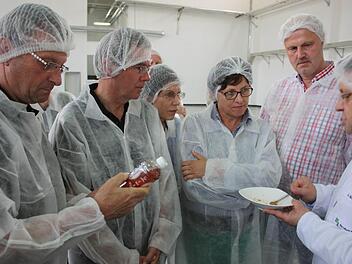 Die Höchstadter Delegation besuchte nicht nur eine Karpfenfarm, sondern auch das neue Martin-Bauer-Werk in China. Fotos: privat