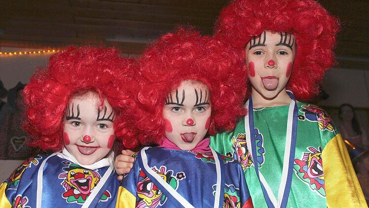 Ganz schön frech, die lustigen Clowns von "On Point" (von links) Hannah Weber, Pauline Rohrmüller und Angelika Nikomanis. Fotos: Ralf Naumann