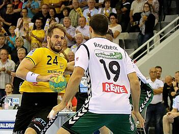 Nico Büdel war der Wille ins Gesicht geschrieben, doch am Ende reichte es noch nicht zum ersten Heimsieg in der Bundesliga-Geschichte des HSC. Foto: Albert Höchstädter