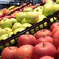 Vor dem Verkauf im Supermarkt werden Äpfel oft bis zu einem Jahr gelagert.  Symbolfoto: Jasmine Lin/Pixabay.com