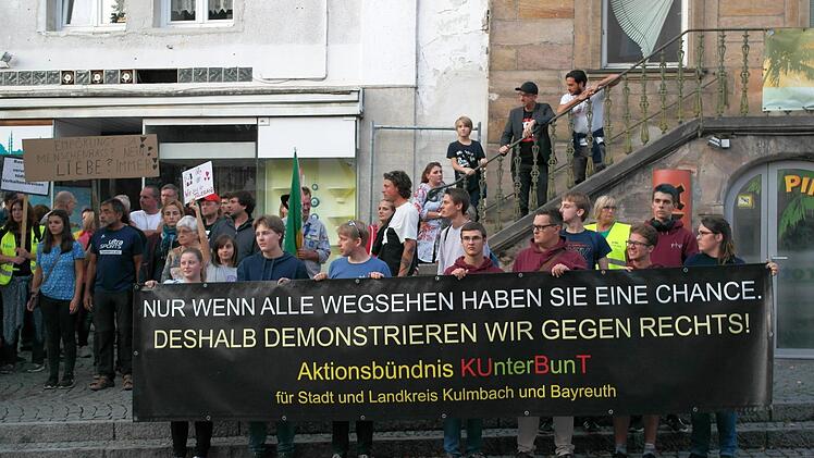 In der Oberen Stadt vor der Moschee der Türkischen Gemeinde war Endstation.