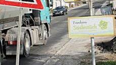 Jede Menge Baustellen-Lkw sind in Neuwirtshaus unterwegs.