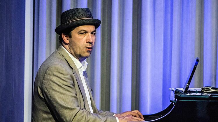 Am E-Piano: Tizian Jost.Foto: Jochen Berger