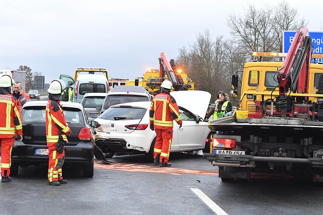 Massenunfall auf der A73 bei Breitengüßbach
