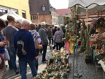 Zirndorf: Verkaufsoffener Sonntag und Fr&uuml;hlingsmarkt im April 2022