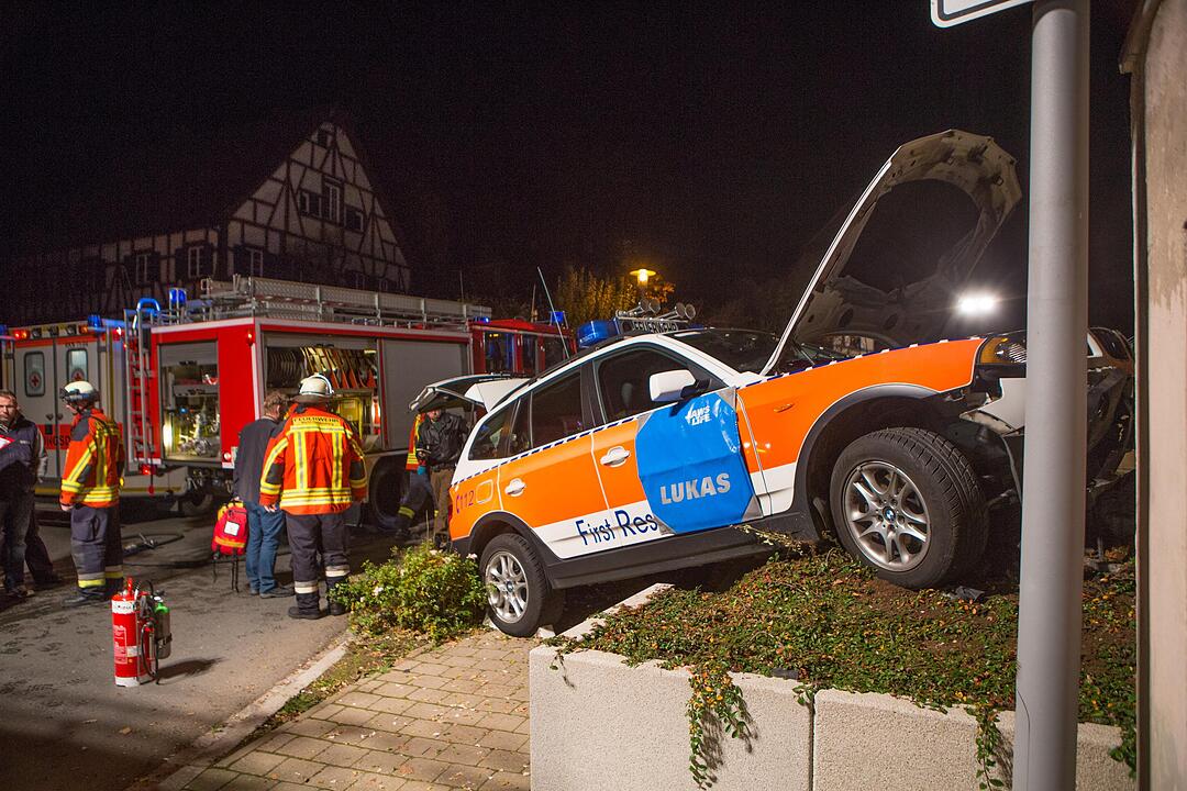 First Responder Fahrzeug verunfallt
