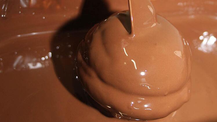 In der Bäckerei Groß werden zur Faschingszeit traditionelle Mohrenköpfe gebacken.  Foto: Sonja Adam