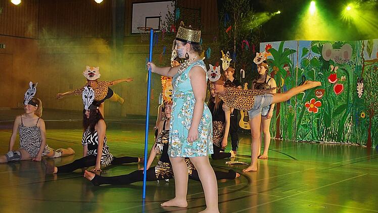 Die Tanzgruppe zeigte eine beeindruckende Choreographie zum "König der Löwen".  Foto: Heike Schülein