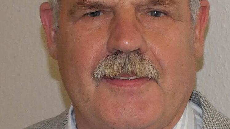 Umweltingenieur Hans-Dieter Vießmann vom Landratsamt Kulmbach geht davon aus, dass es bei 30 Windrädern im Kreis Kulmbach bleibenwird.  Foto: Landratsamt