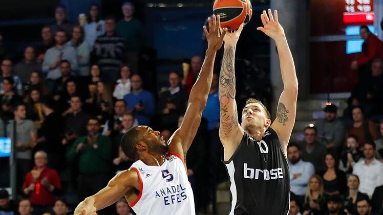 Brose Bamberg ist am Freitagabend bei Anadolu Efes Istanbul gefordert. Foto: Daniel L&ouml;b