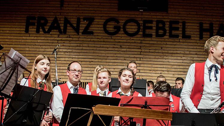 Impressionen vom Weihnachtskonzert in der Franz-Goebel-HalleFoto: Jochen Berger