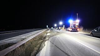 Unfallstelle nicht gesehen: Tragisches Unglück fordert zwei Menschenleben