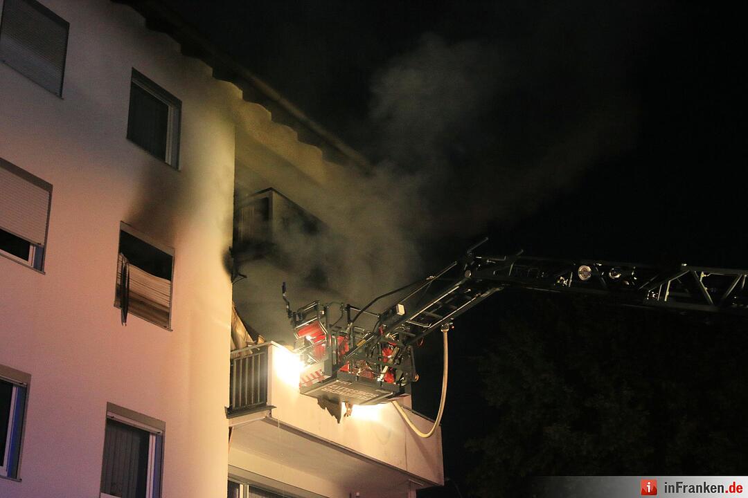Brand in Mehrfamilienhaus in Memmelsdorf