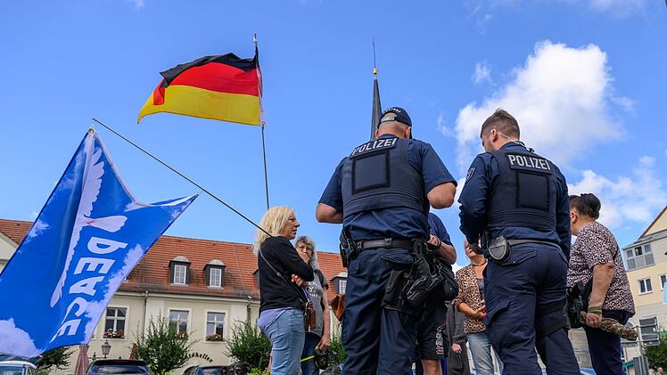 Nach Hilferuf der Bürgermeisterin - Protest in Spremberg