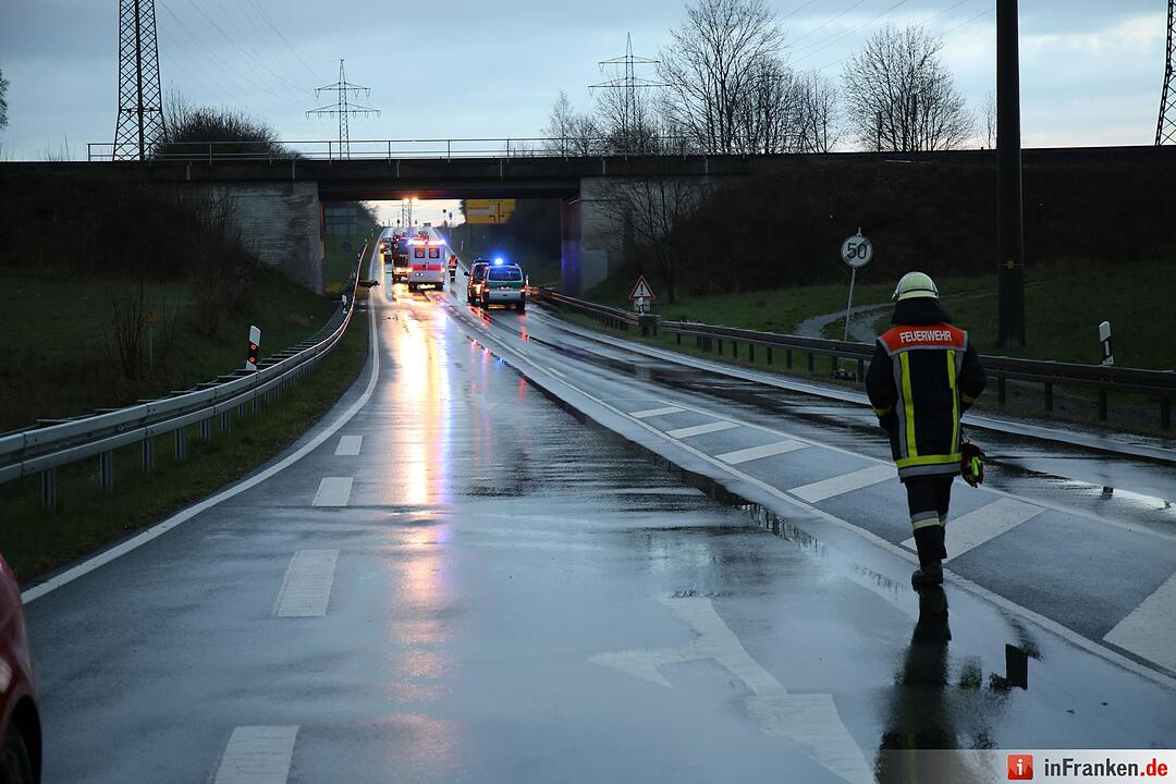 Kollision mit Auto - Rollerfahrer nach Unfall bei Schwarzenbach gestorben